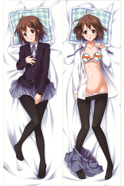 yui body pillow